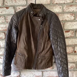 Woman’s XS Brown Leather jacket